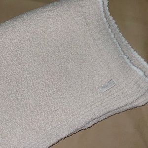 Barefoot Dreams blanket